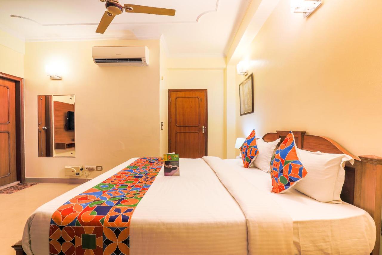 Fabhotel Kashish Residency Sector 26 Noida Buitenkant foto