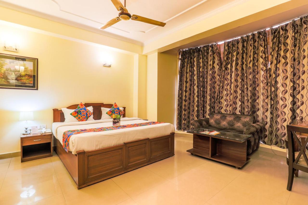 Fabhotel Kashish Residency Sector 26 Noida Buitenkant foto
