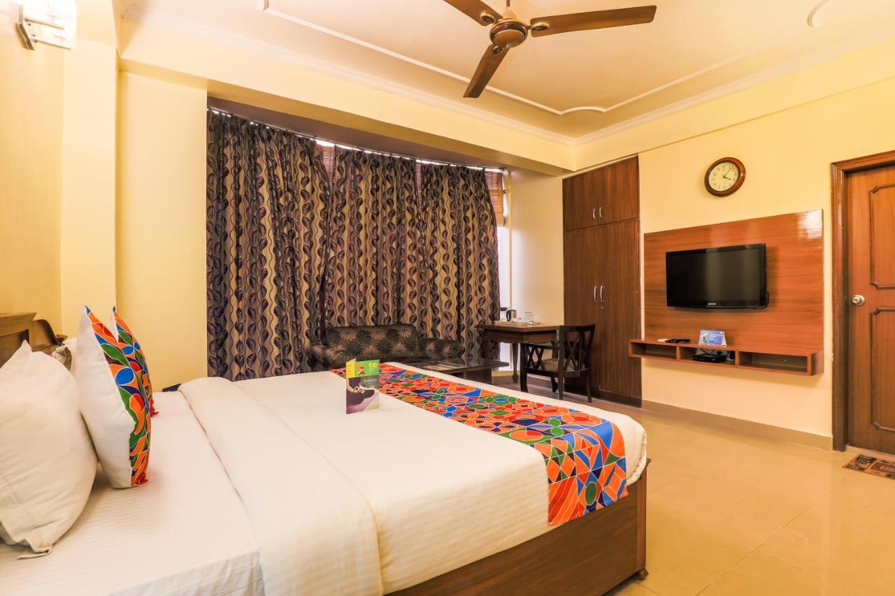 Fabhotel Kashish Residency Sector 26 Noida Buitenkant foto